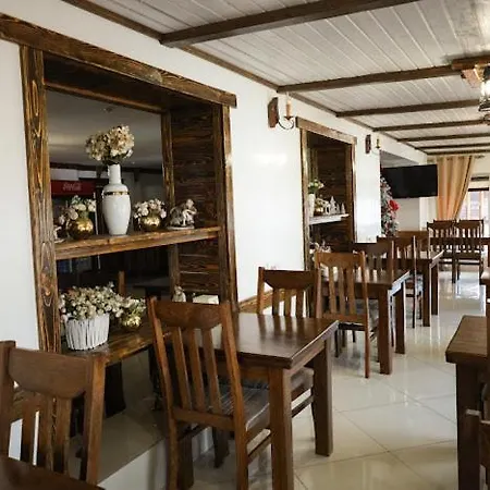 Greku Hotel *